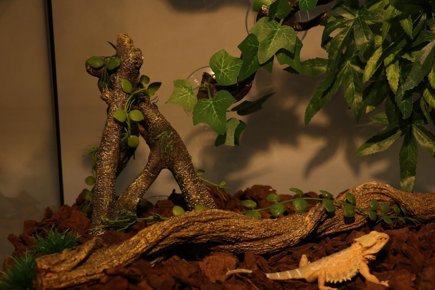 AQUA KT Reptile Corner Branch with Green Leaves Terrarium Desert Habitat Decoration for Lizard Snake Bearded Dragon Chameleon Hermit Crab Leopard Gecko Amphibian Climbing